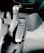 KUDA Handykonsole Hyundai H-1 Starex ab 11/97