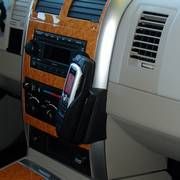 KUDA Handykonsole f�r Chrysler Aspen ab 2007