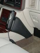 KUDA Handykonsole f�r Cadillac Escalade ab 2003 ( USA )