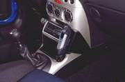 Arat Halter Fiat Punto mit werkseitigem CD-Wechsler  ab 2000