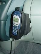 KUDA Handykonsole Toyota Yaris ab 04/99 & Yaris Verso ab 12/99